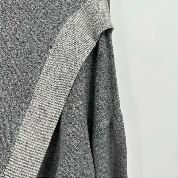 Sundry | Obsessed Tulip Back Pullover Sweater Size 2 - Picture 5 of 8